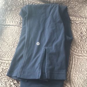 Lululemon cropped yogas
